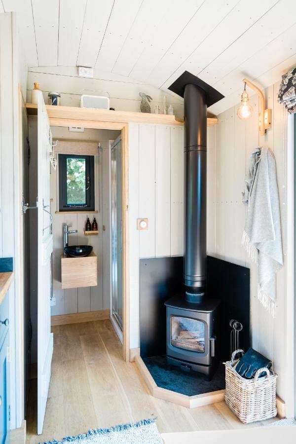 Boutique Cornish Shepherd'S Hut With Hot Tub Launceston Kültér fotó