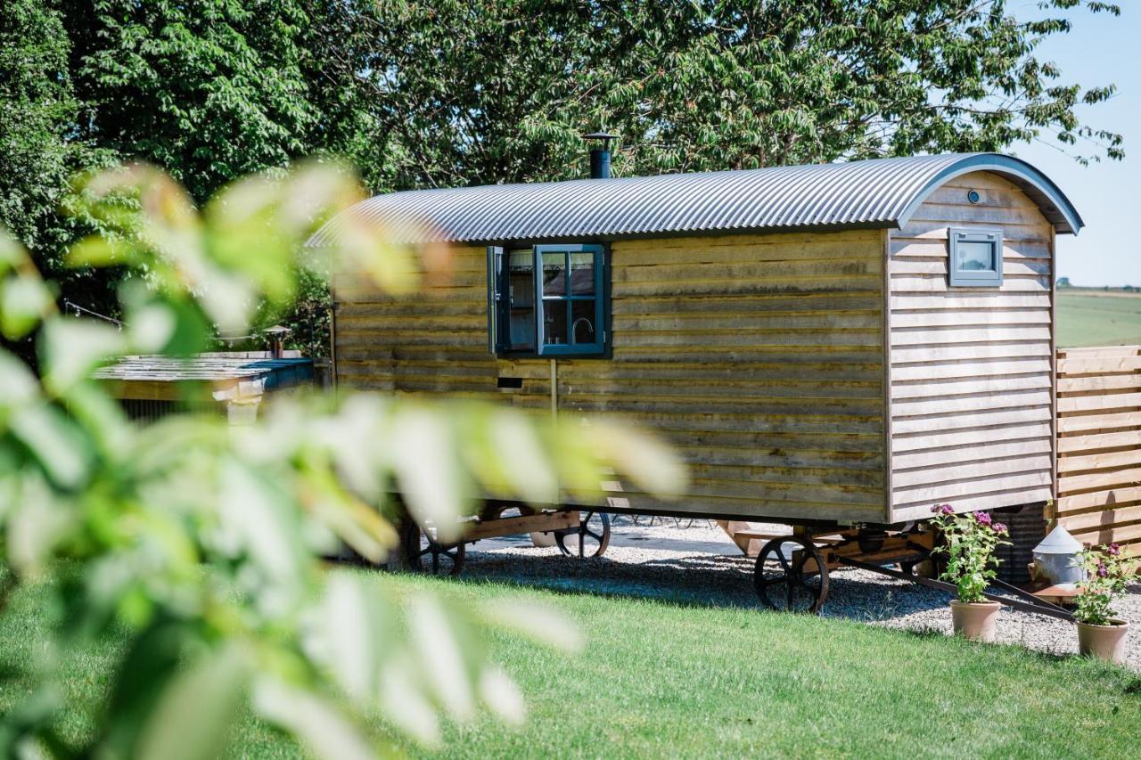 Boutique Cornish Shepherd'S Hut With Hot Tub Launceston Kültér fotó